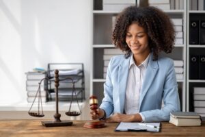 Accidentes por Resbalones y Caídas: Cómo un Abogado Puede Hacer la Diferencia